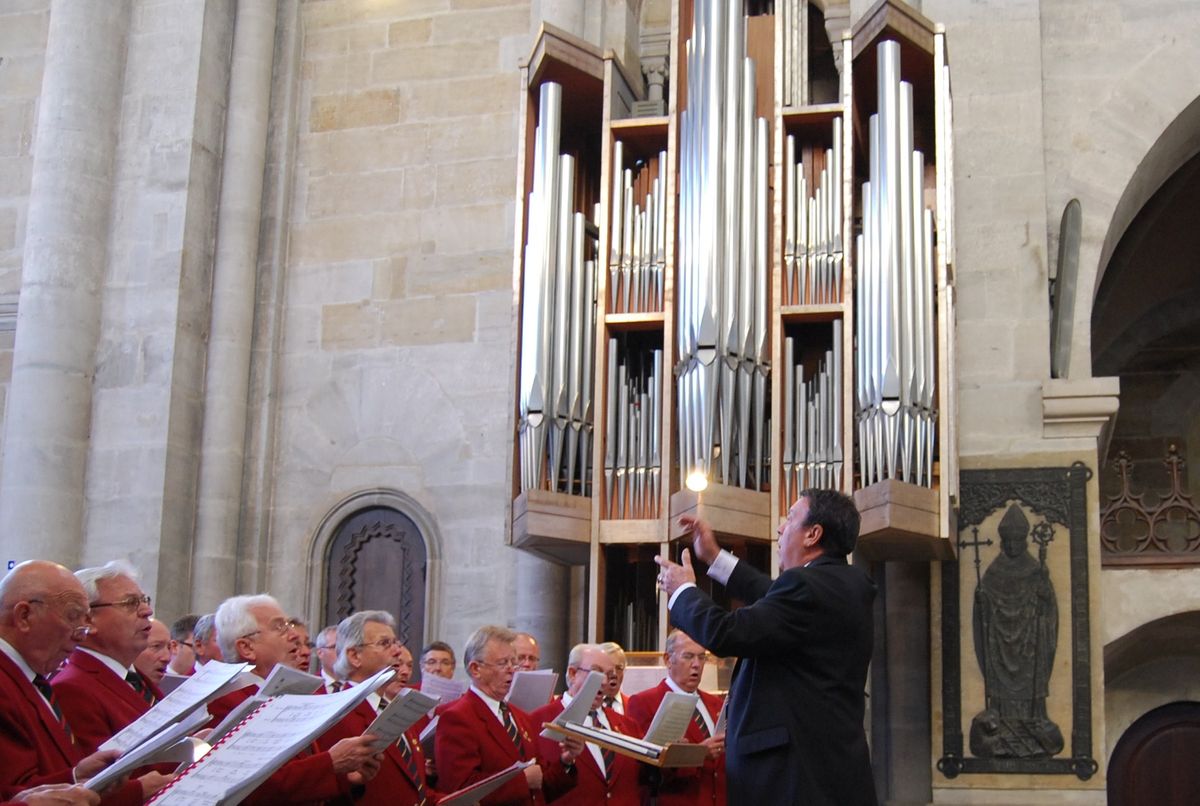 16.10.2011 - 6 - Gro&szlig;er Auftritt der drei Ch&ouml;re im Bamberger Dom.