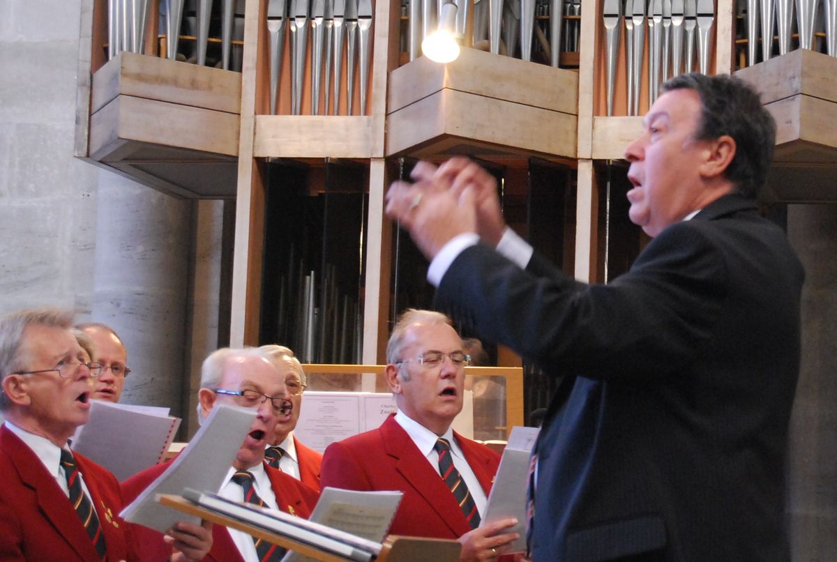 16.10.2011 - 7 - Gro&szlig;er Auftritt der drei Ch&ouml;re im Bamberger Dom.