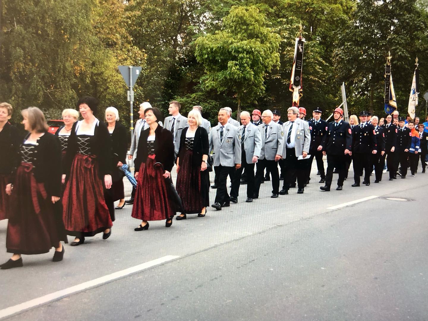 -5- Schützenverein, Feuerwehr und Sportverein