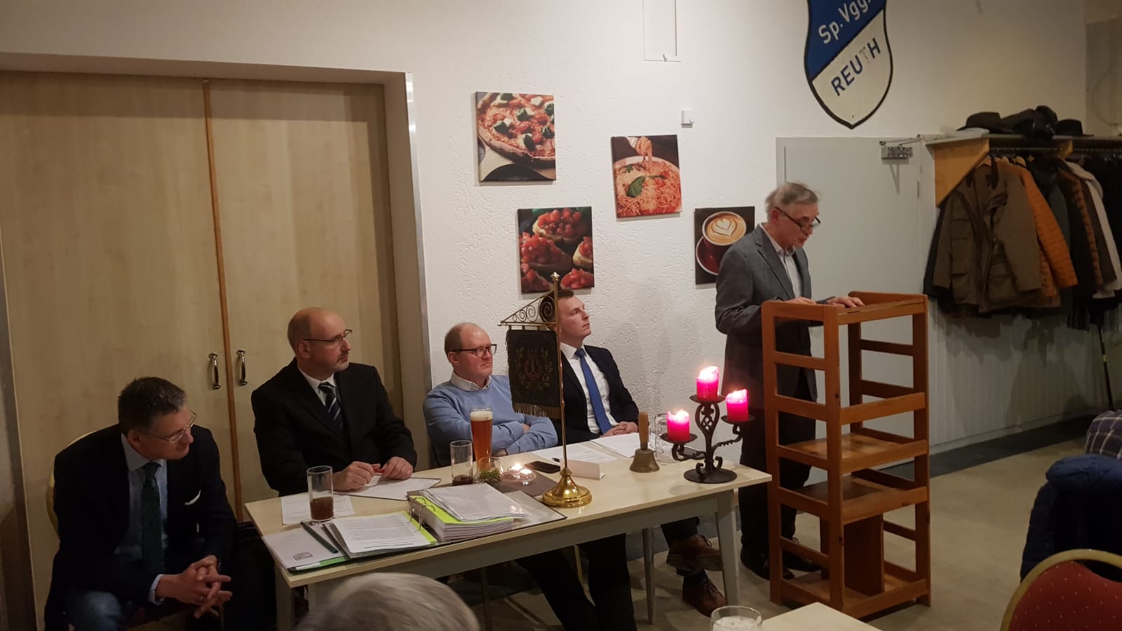 -5- Chorleiter Erich Staab